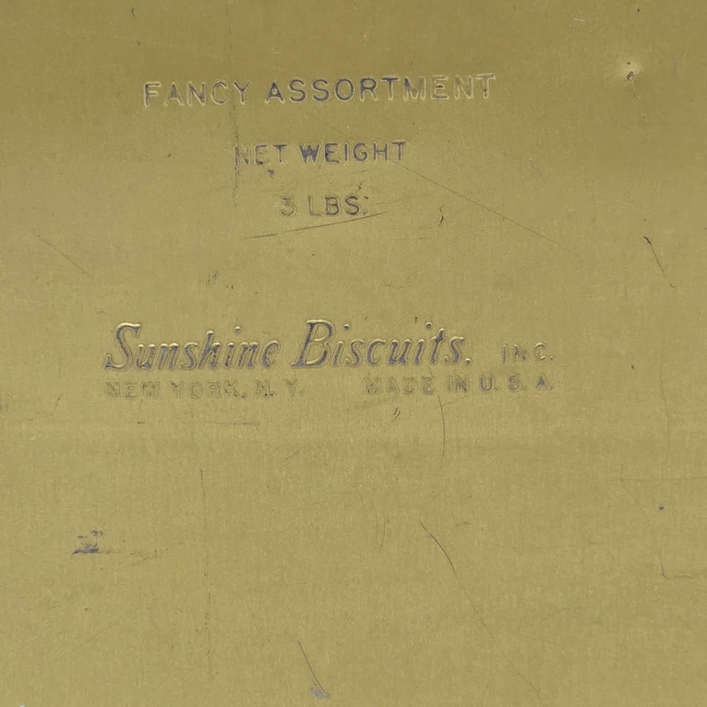 Vtg Sunshine biscuit tin box the capitol cherry trees lided scenery storage‎